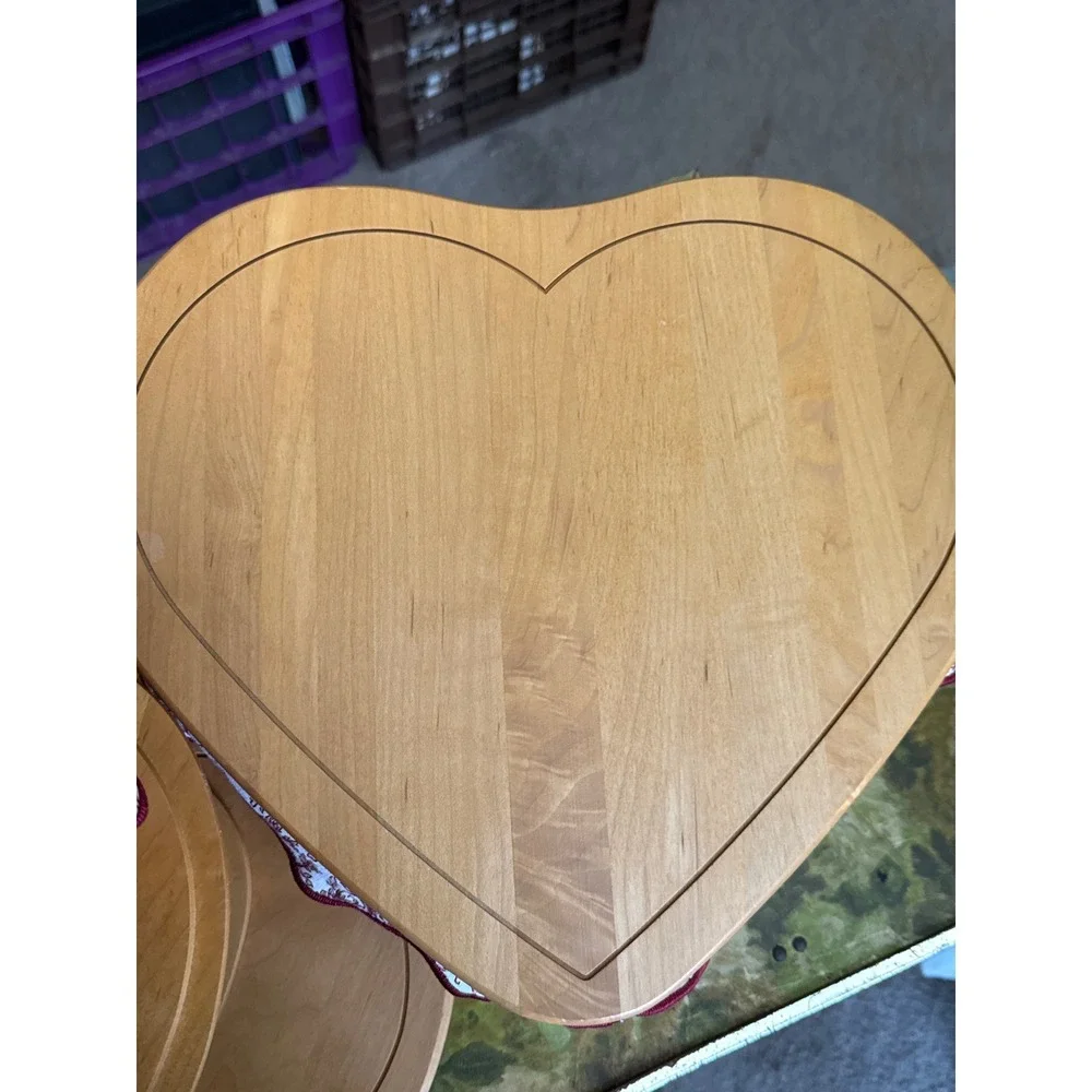 Longaberger Woodcrafts Heart Basket Set 3 Nesting Baskets Lids Toile Liners Red